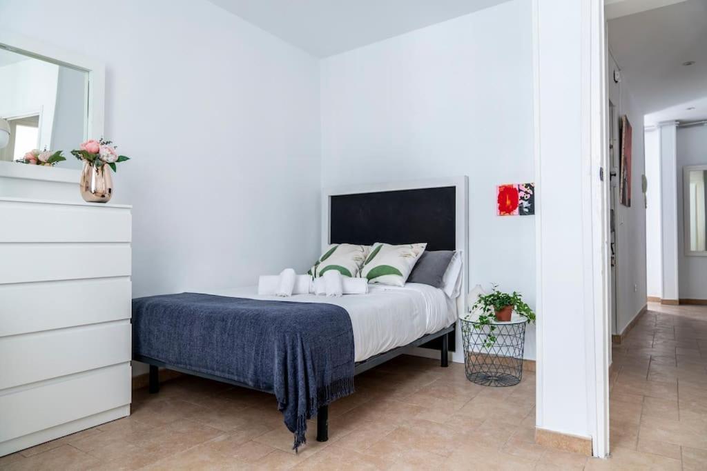 Ferienwohnung Flat For Groups 8 People In Gran Via-Cgrac4 Madrid Exterior foto