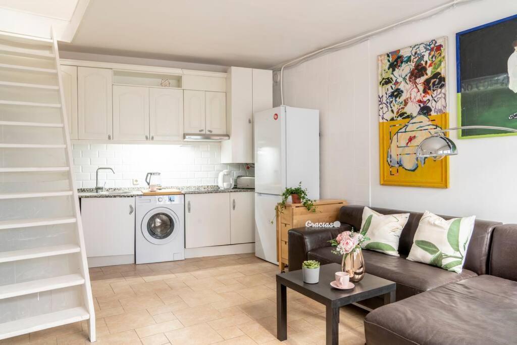 Ferienwohnung Flat For Groups 8 People In Gran Via-Cgrac4 Madrid Exterior foto