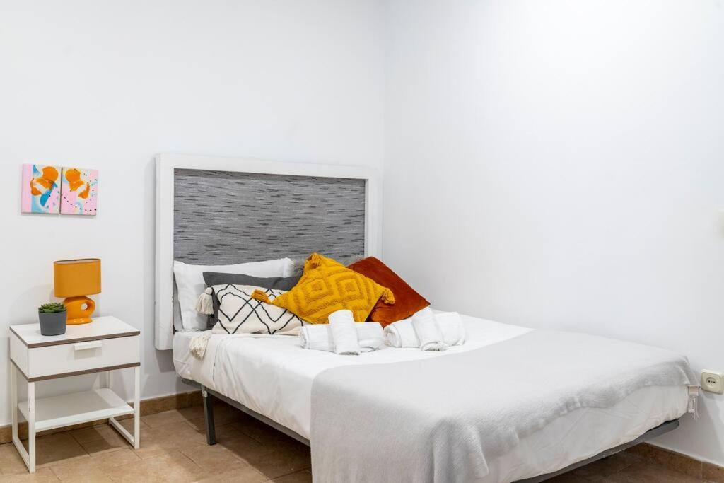 Ferienwohnung Flat For Groups 8 People In Gran Via-Cgrac4 Madrid Exterior foto